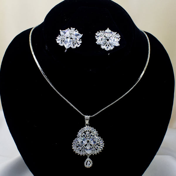 Silver Radiance: AD Jewelry Set with White Stones