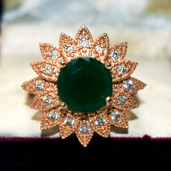 Enchanting Green Stone Flowery Ring