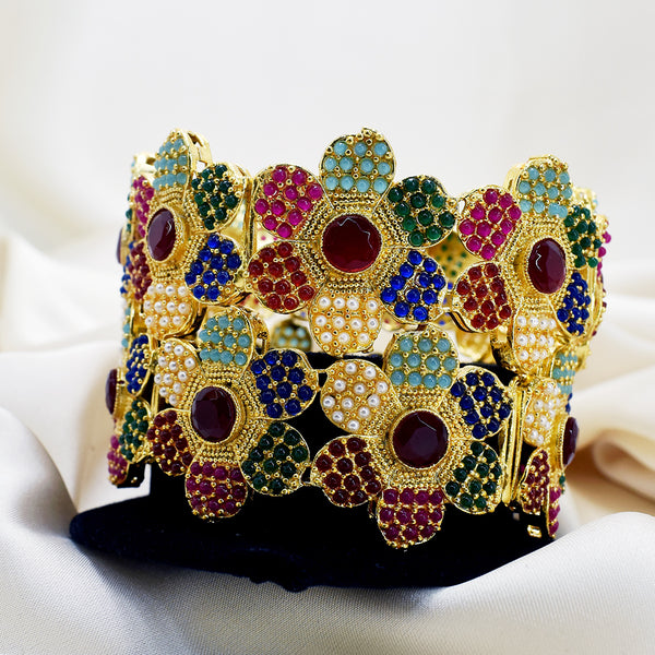 Regal Radiance: Nauratan Bangles