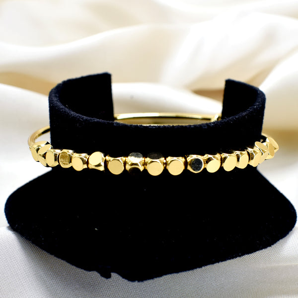 The Timeless Elegant of Golden Bracelet