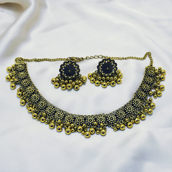 Vintage Opulence: Oxidized Golden Choker Set