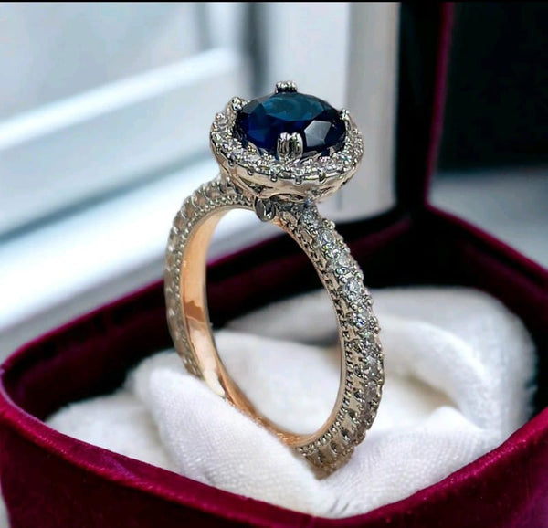 Elegant Blue Zirconia Ring: Timeless Sparkle