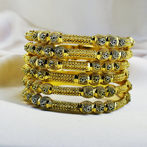 Exquisite Set of 6 Gold-Plated Bangles