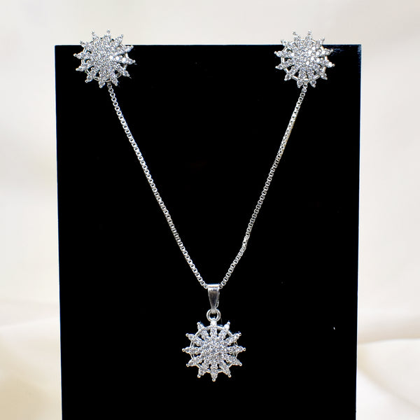 Silver Petal Ensemble: Flower Necklace Set